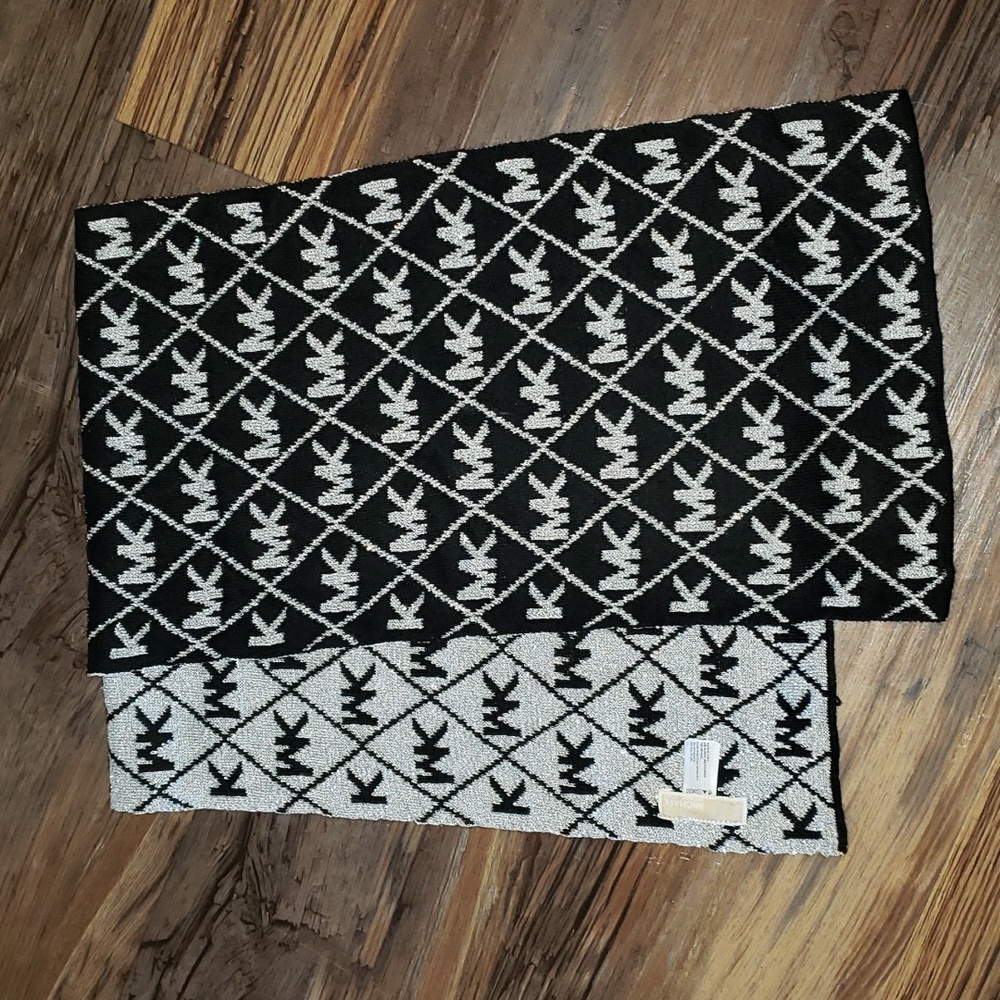 Michael Khors Scarf